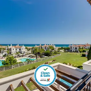 https://dunas-douradas-beach-club.hotelaalgarve.com