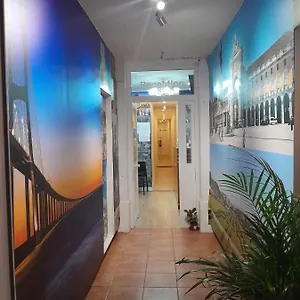 Amor Lisboa Hostel Albergue